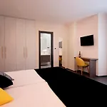 Villa Luxury Lanterna Heated Pool Jacuzzi