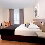 Villa Luxury Lanterna Heated Pool Jacuzzi Malinska