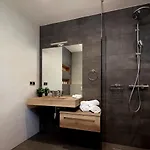 Luxury Lanterna Heated Pool Jacuzzi *