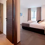 Luxury Lanterna Heated Pool Jacuzzi Villa
