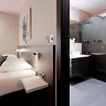 Villa Luxury Lanterna Heated Pool Jacuzzi Malinska