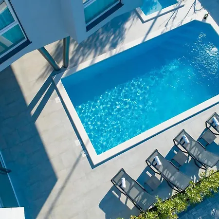 Villa Luxury Lanterna Heated Pool Jacuzzi