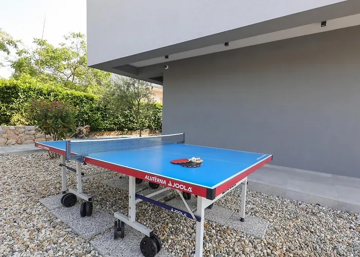 Luxury Lanterna Heated Pool Jacuzzi * 马林斯卡