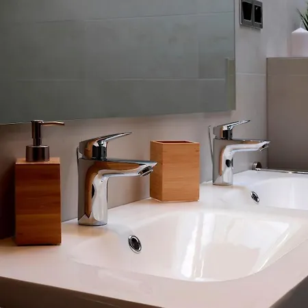 Luxury Lanterna Heated Pool Jacuzzi * Malinska