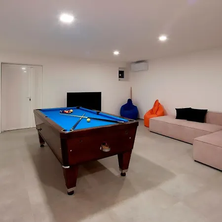 Luxury Lanterna Heated Pool Jacuzzi Villa