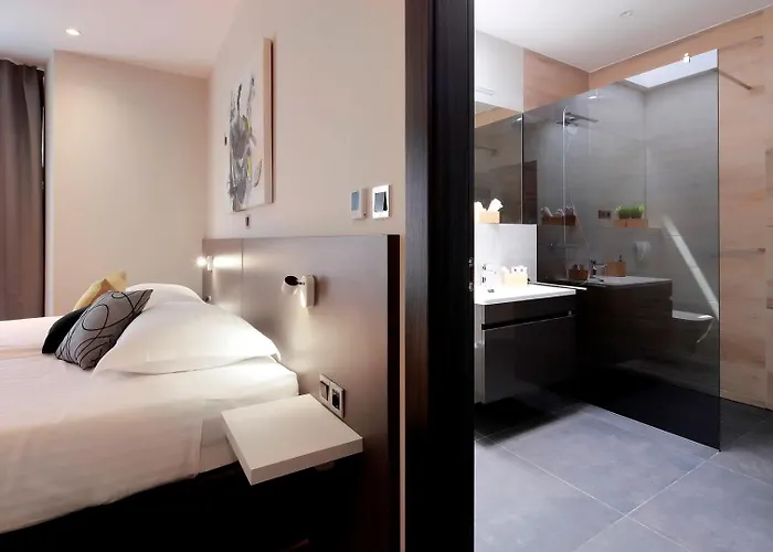 Villa Luxury Lanterna Heated Pool Jacuzzi Malinska