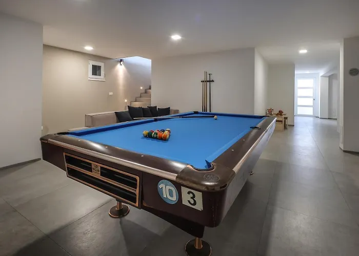 Villa Luxury Lanterna Heated Pool Jacuzzi *